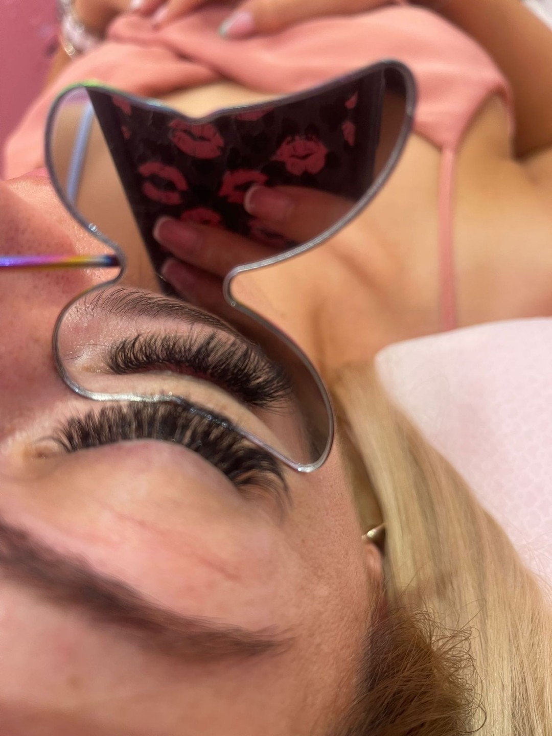 Poezija ljepote #sarajevo Nadogradnja trepavica Nadogradnja trepavica - mega volumen