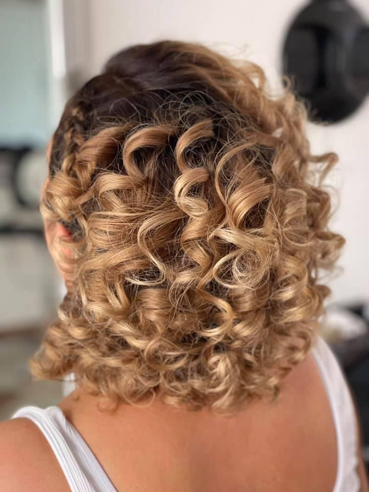 Svečana frizura jednostavna - kratka kosa - Frisco, Sarajevo Svečane i frizure za svadbu Frizerski saloni Svečane i frizure za svadbu, Sarajevo, Centar - Stari Grad