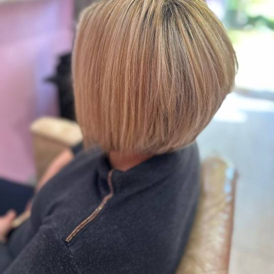 Poezija ljepote #sarajevo Pramenovi pramenovi sisanne preliv - kosa srednje dužine