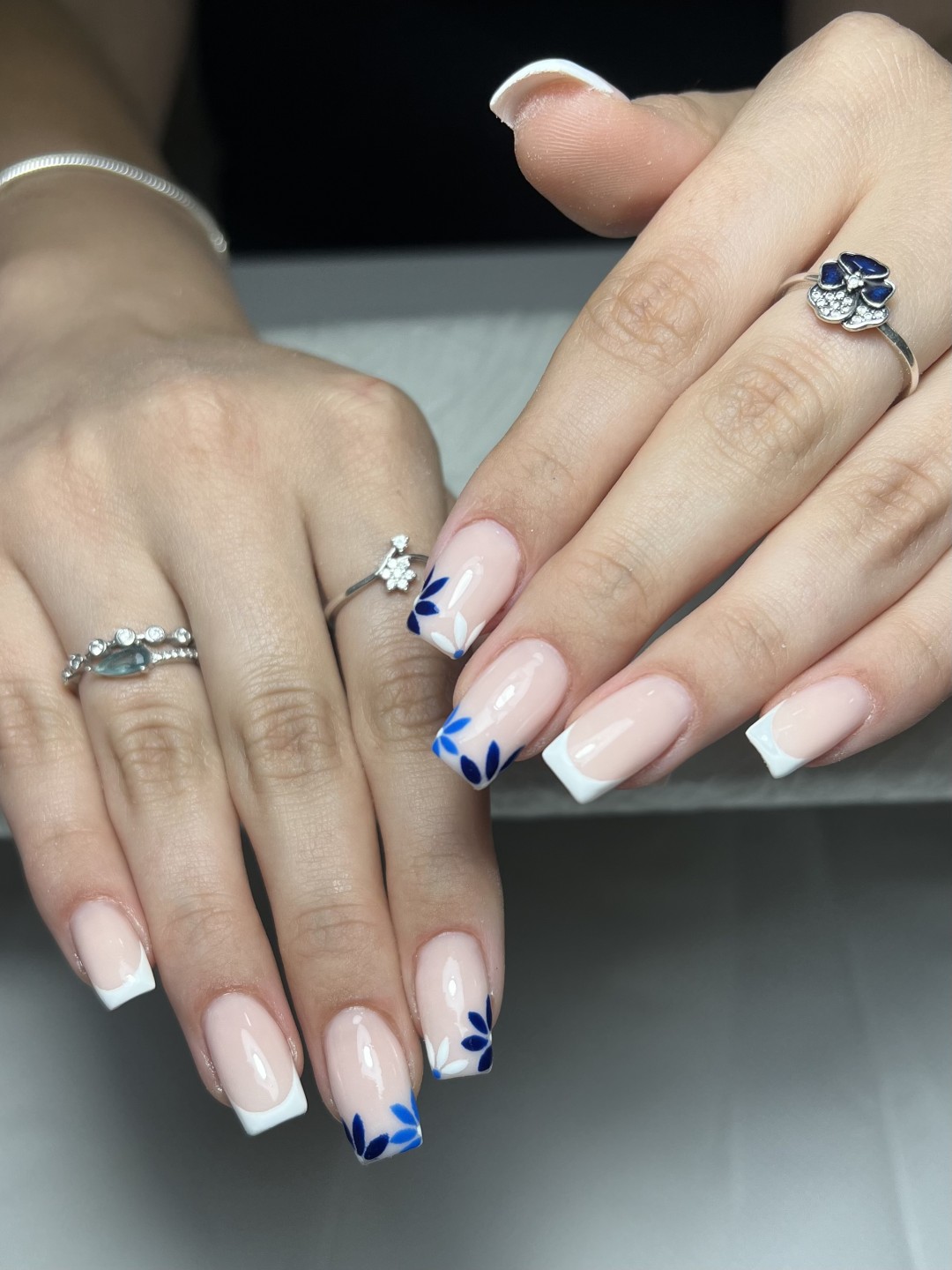 Nail Queen #sarajevo Manikir Nadogradnja noktiju - ombre / french