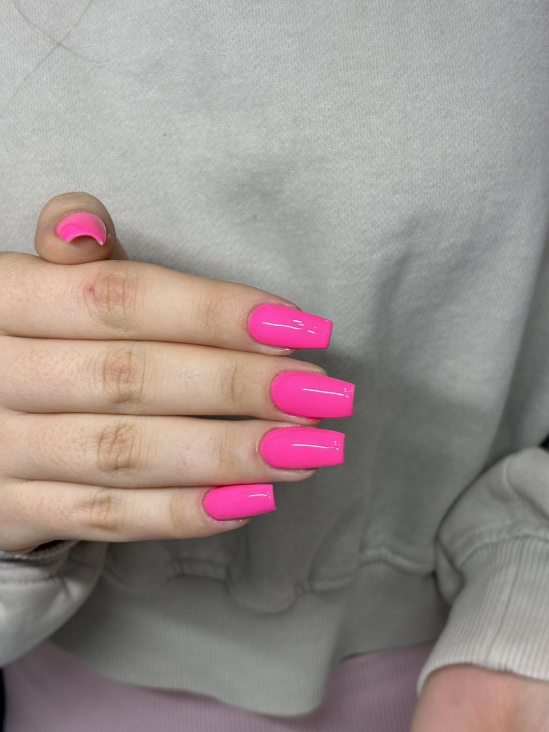 Sanja #banjaluka Izlivanje noktiju Izlivanje noktiju gelom - L dužina