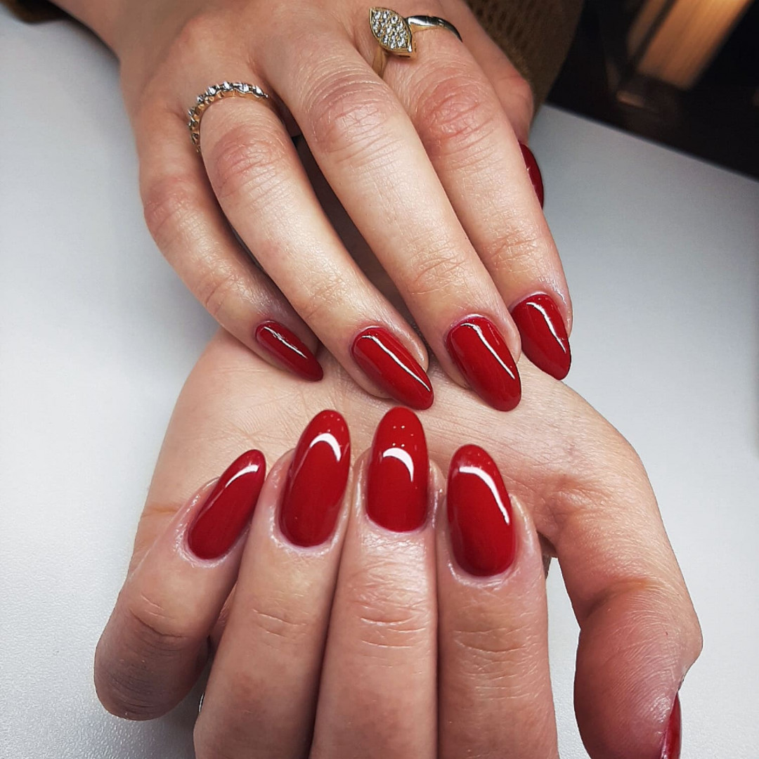 Geliranje prirodnih noktiju - La Vie beauty centar, Sarajevo Ojačavanje noktiju Nokti Ojačavanje noktiju, Sarajevo, Centar - Stari Grad