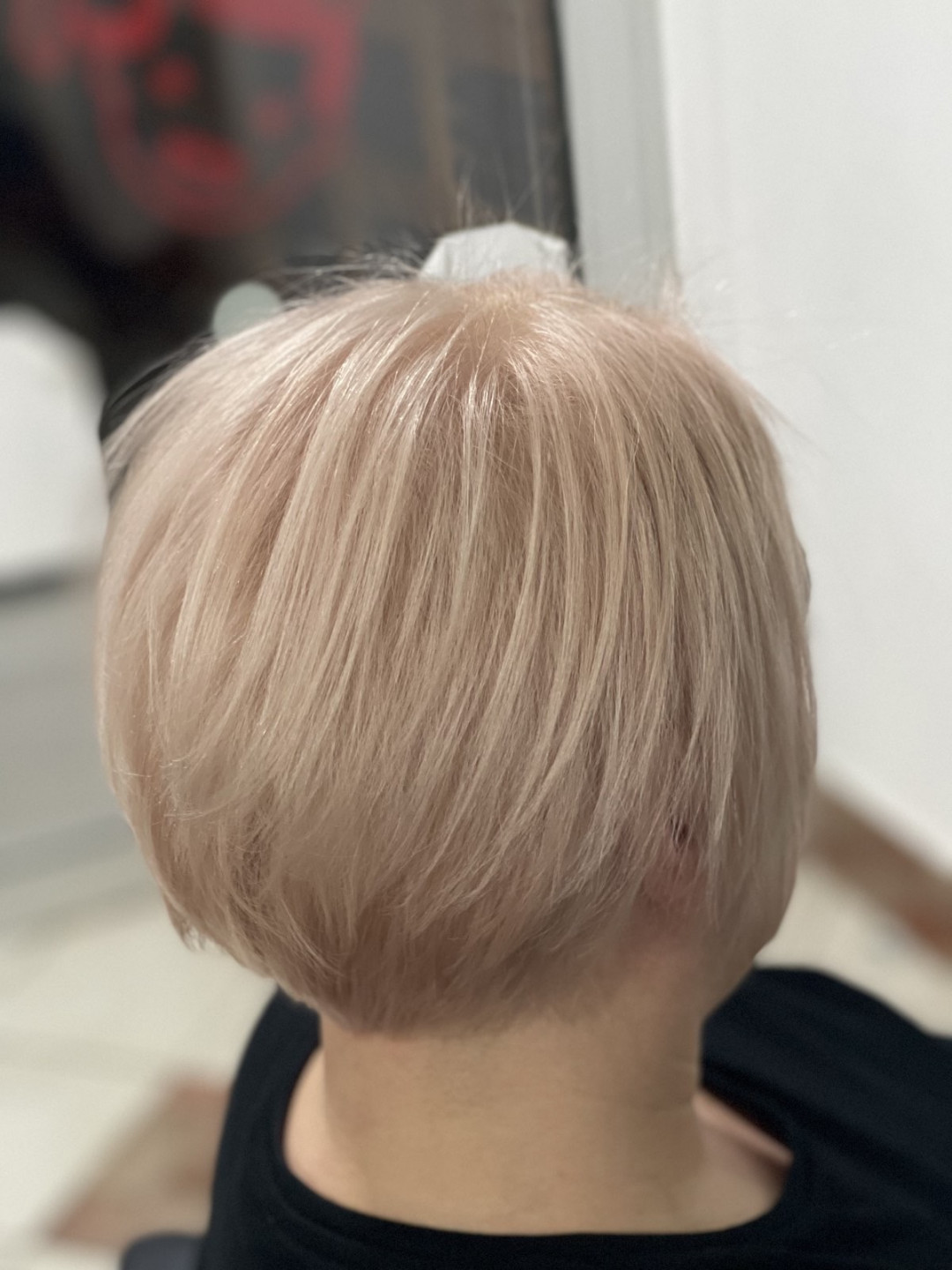 Farbanje cijele dužine kose - kratka kosa - Frisco, Sarajevo Farbanje kose Frizerski saloni Farbanje kose, Sarajevo, Centar - Stari Grad