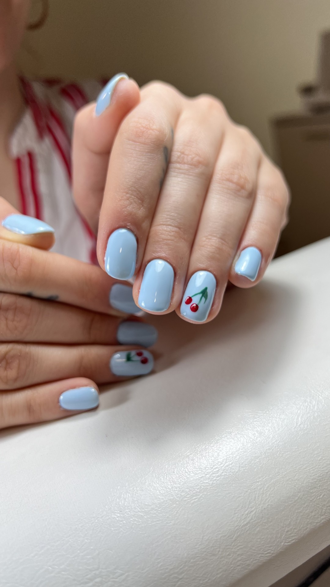 La Crème Beauty Studio #sarajevo Lakiranje noktiju Trajni lak - S dužina