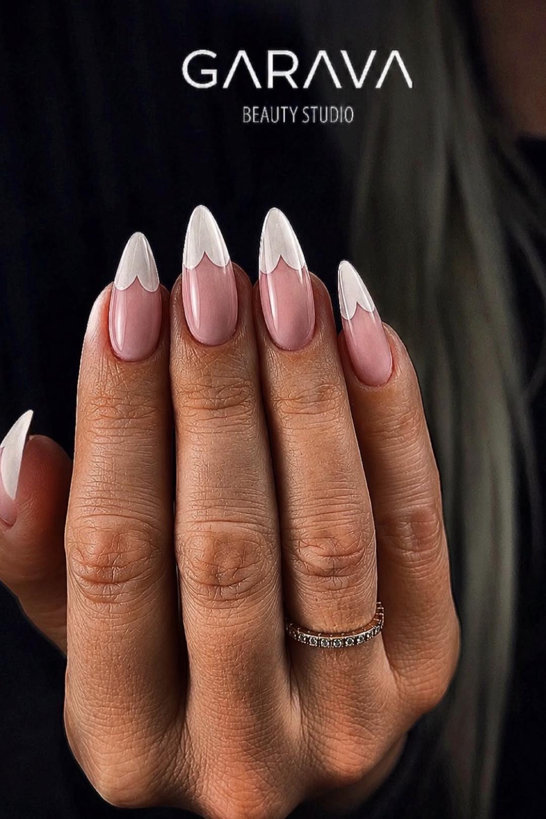 Garava Beauty Studio #banjaluka Izlivanje noktiju Izlivanje noktiju - L dužina