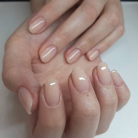 La Vie beauty centar #sarajevo Ojačavanje noktiju Geliranje prirodnih noktiju