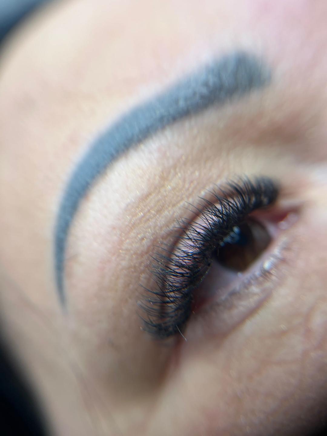 Ella #modrica Nadogradnja trepavica Nadogradnja trepavica Ruski volumen