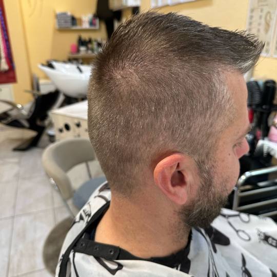 Poezija ljepote #sarajevo Muško šišanje Muško šišanje