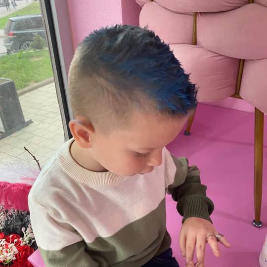 Poezija ljepote #sarajevo Berberin Dječije muško šišanje Muški frizeri