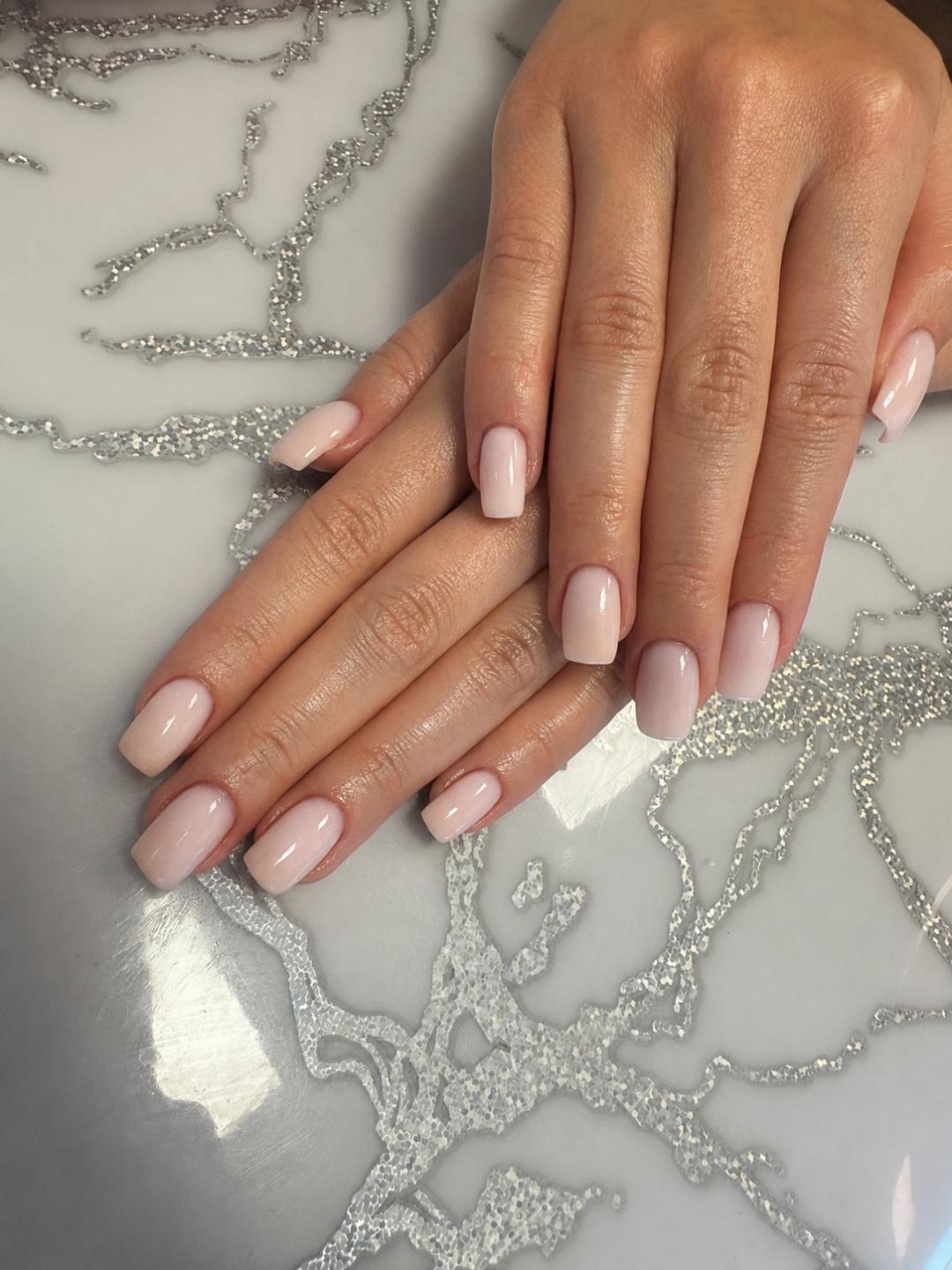 SD Nail Studio #sarajevo Izlivanje noktiju Izlivanje noktiju gelom - veličina L