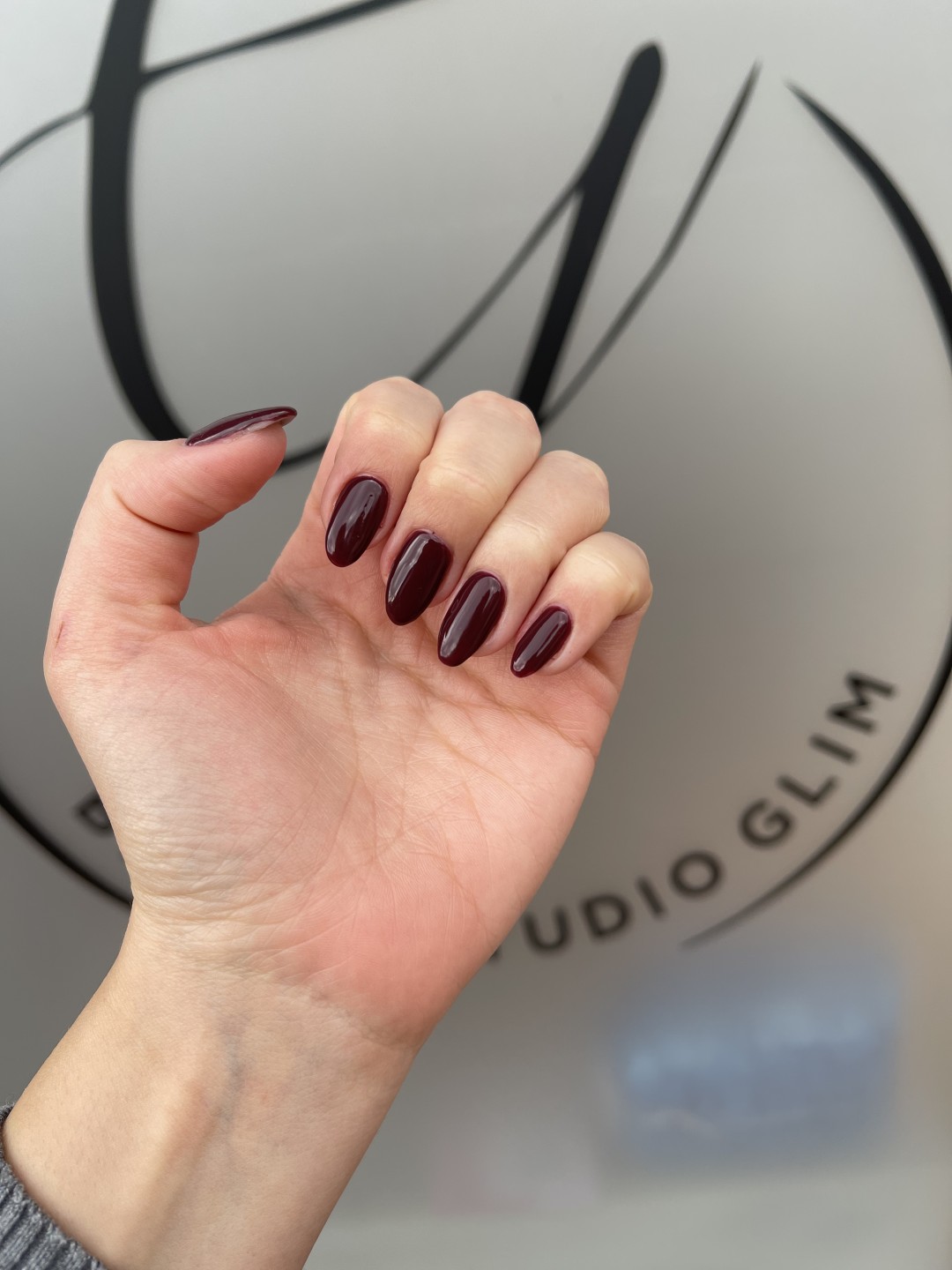 Glim #sarajevo Manikir Manikir + trajni lak