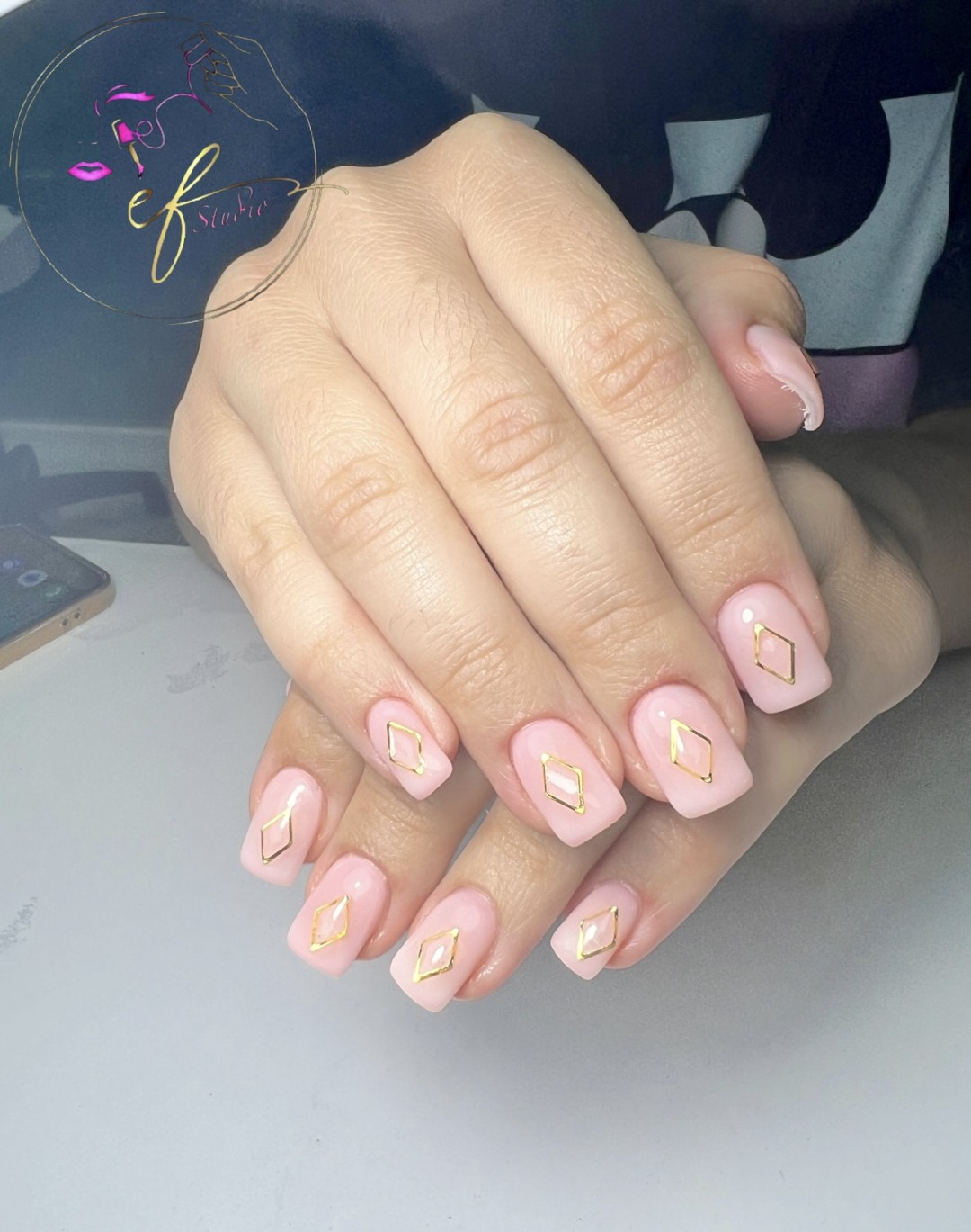 Nadogradnja noktiju tipsama -kratki nokti - Studio ef, Sarajevo Nadogradnja noktiju Nokti Nadogradnja noktiju, Sarajevo, Novo Sarajevo - Novi Grad