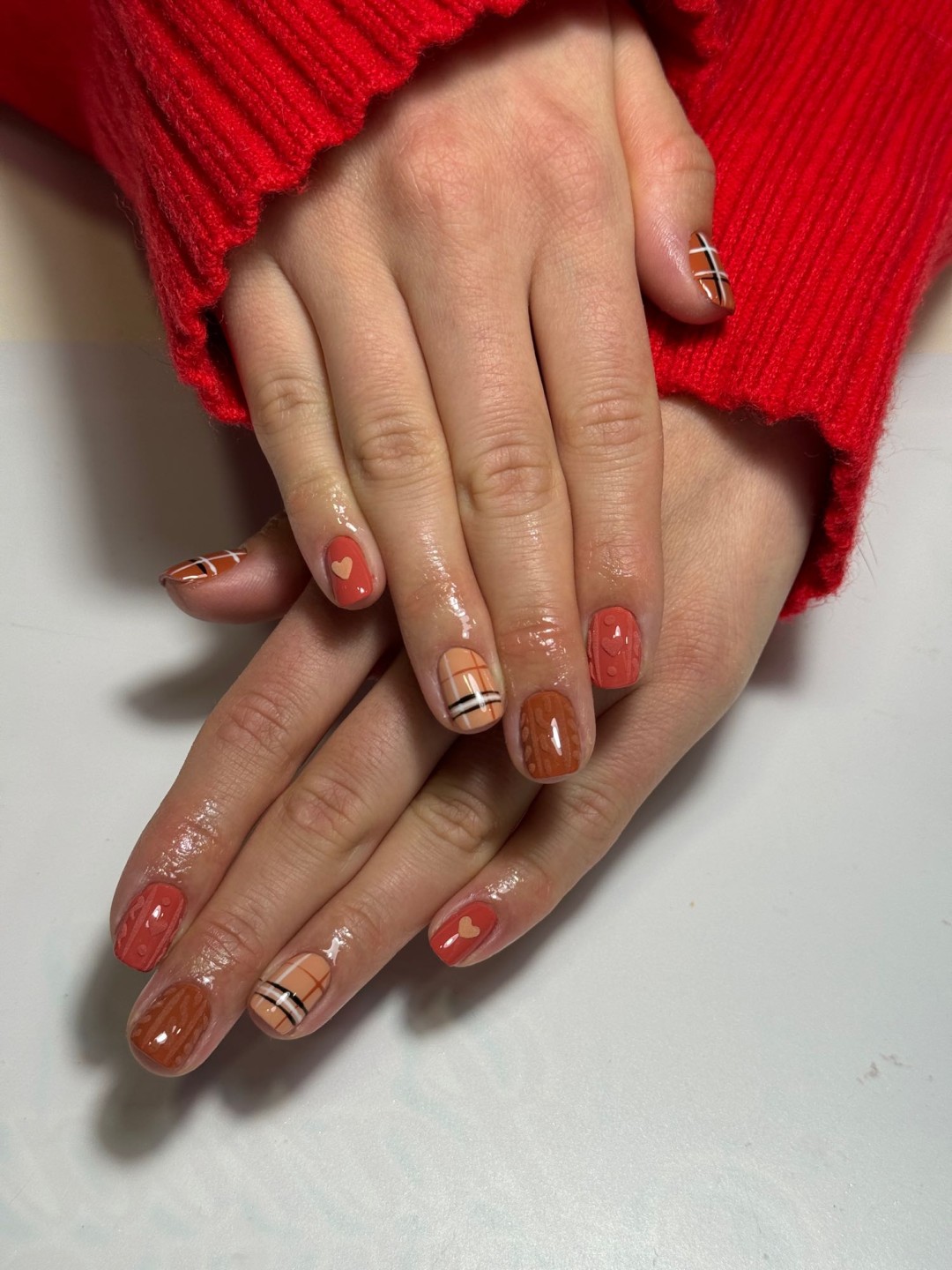 Trajni lak - ruke - Lily Nails, Sarajevo Gel lak Nokti Gel lak, Sarajevo, Novo Sarajevo - Novi Grad
