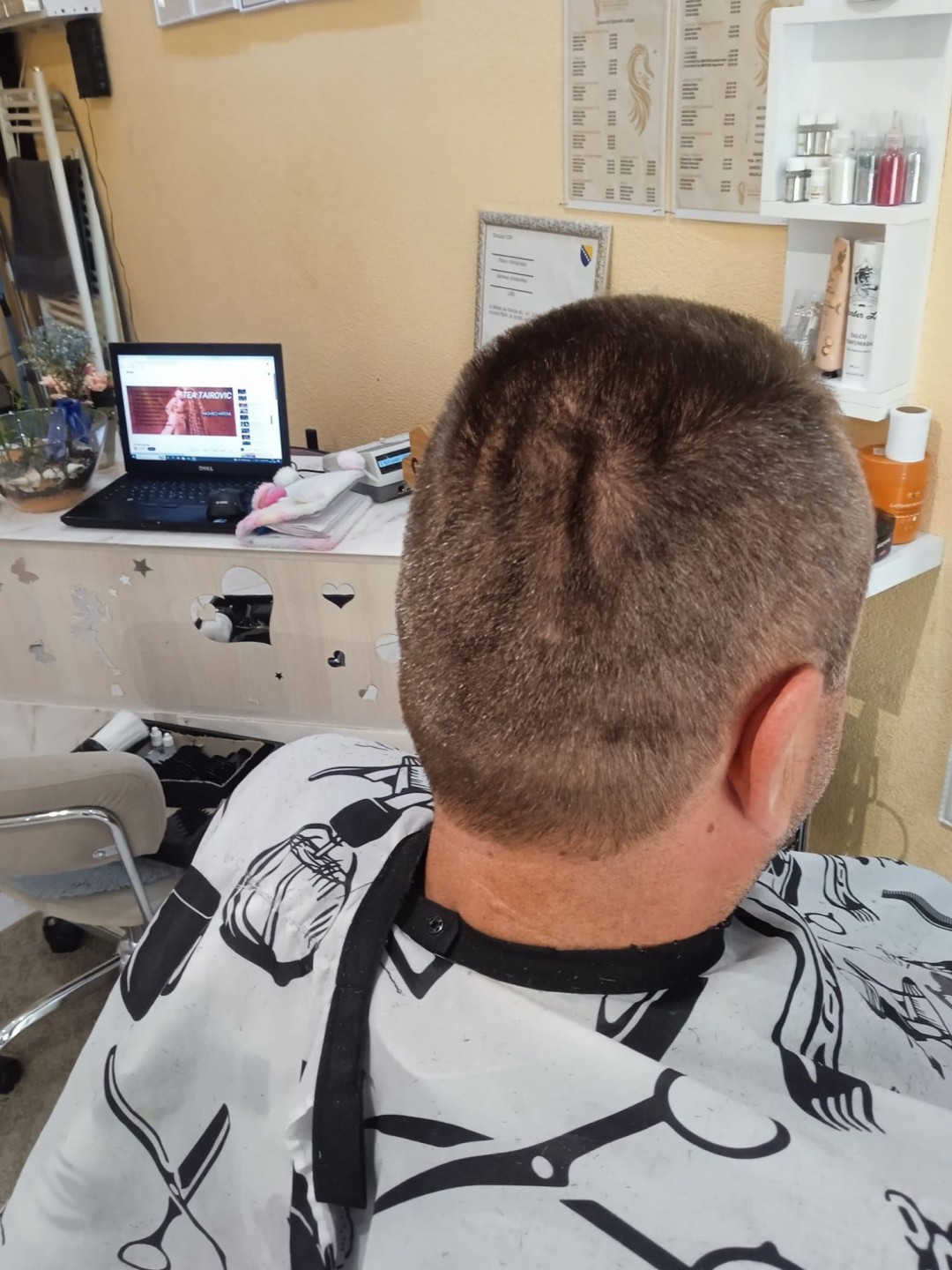 Muško šišanje + pranje - Poezija ljepote, Sarajevo Muško šišanje Muški frizeri Muško šišanje, Sarajevo, Novo Sarajevo - Novi Grad