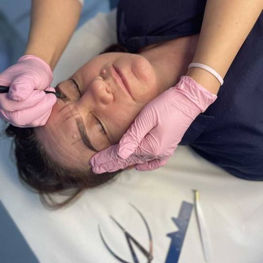 Signature #tuzla Obrve Brow lift + henna brows