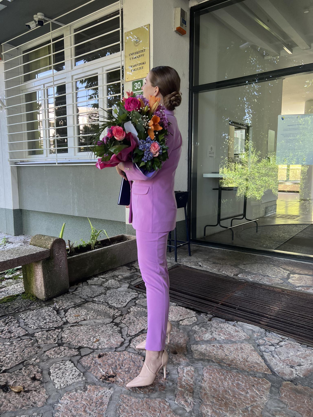 Frisco #sarajevo Svečane i frizure za svadbu Svečana frizura složena - kratka kosa