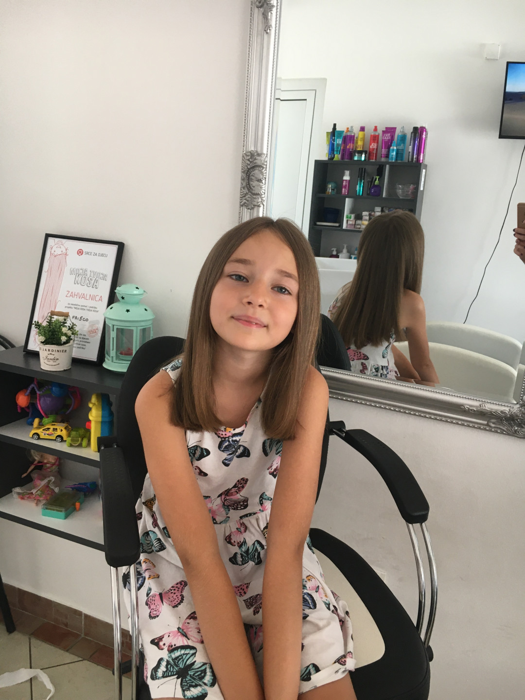 Žensko šišanje - kratka kosa - Frisco, Sarajevo Žensko šišanje Frizerski saloni Žensko šišanje, Sarajevo, Centar - Stari Grad