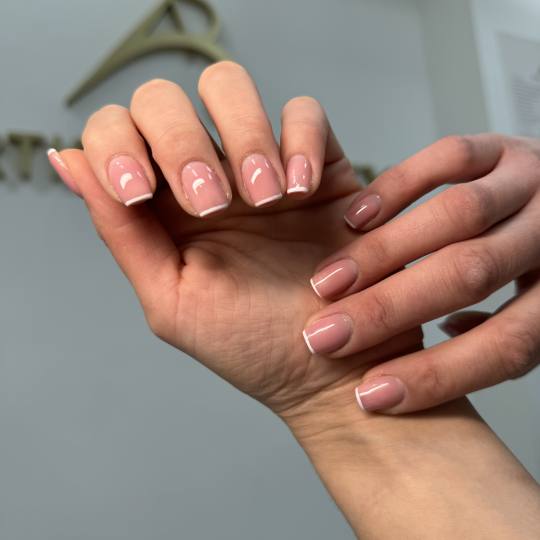 Artistic Beauty #sarajevo Ojačavanje noktiju Geliranje prirodnih noktiju