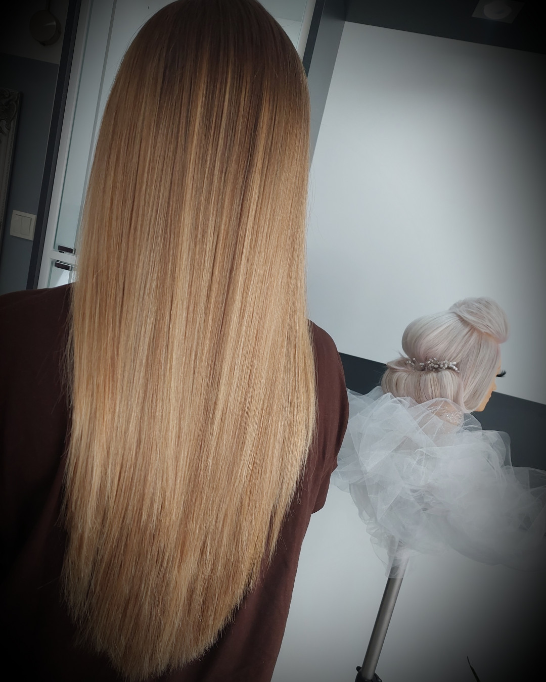 Žensko šišanje - ekstra duga kosa - Frisco, Sarajevo Žensko šišanje Frizerski saloni Žensko šišanje, Sarajevo, Centar - Stari Grad