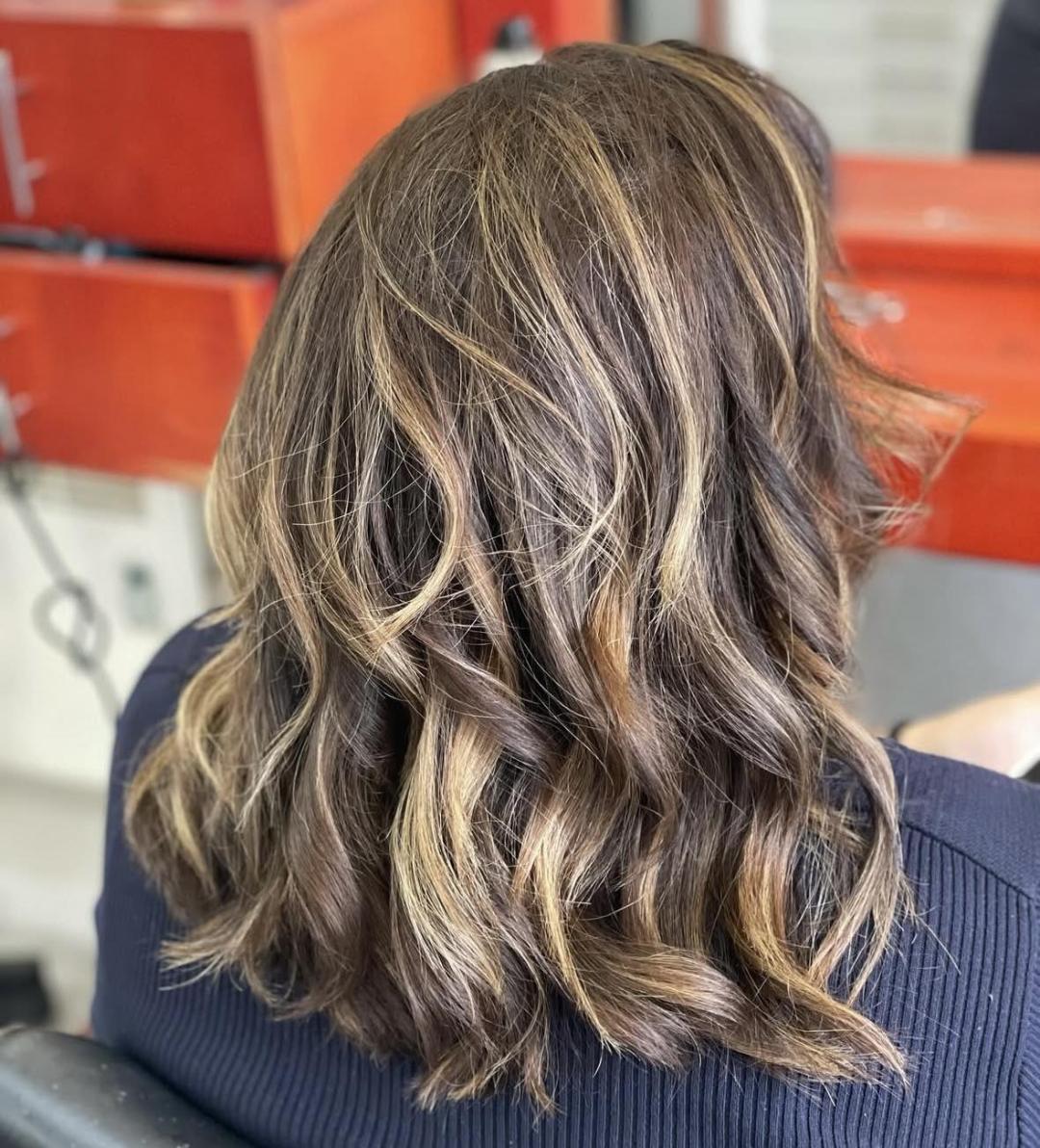 Pramenovi na foliju - kosa srednje dužine - Sanja, Banja Luka Pramenovi Frizerski saloni Pramenovi, Banja Luka, Centar