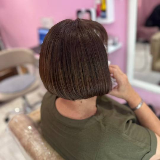 Poezija ljepote #sarajevo Farbanje kose Farbanje cijele dužine + žensko šišanje + feniranje - kr