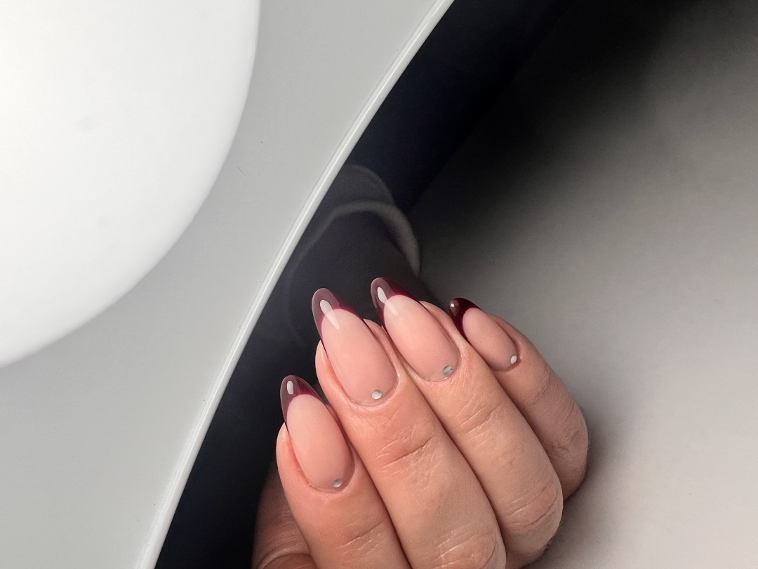 Studio ef #sarajevo Manikir Korekcja noktiju-dugi nokti