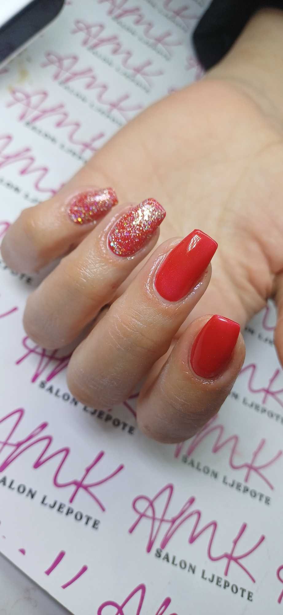 AMK #sarajevo Nadogradnja noktiju Nadogradnja noktiju tipsama