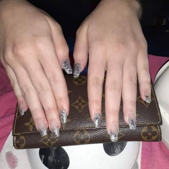 Shine - deaktivirano #sarajevo Izlivanje noktiju