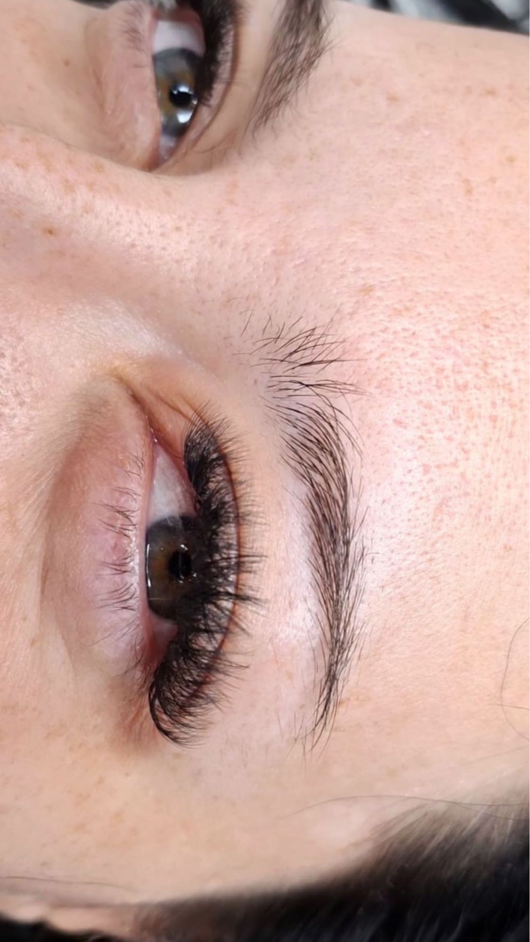 Poezija ljepote #sarajevo Nadogradnja trepavica Nadogradnja trepavica - ruski volumen