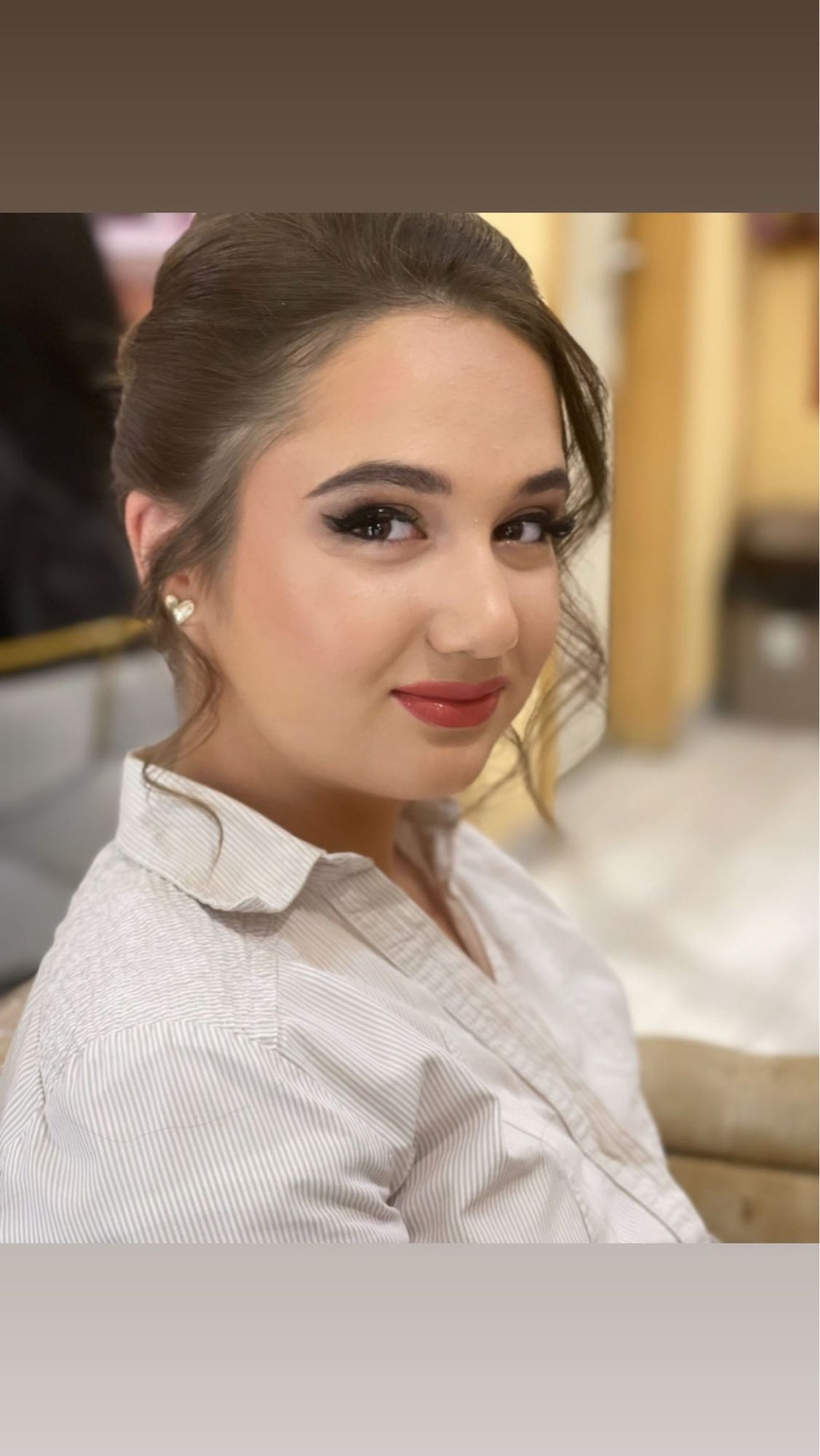 Poezija ljepote #sarajevo Svečane i frizure za svadbu Svečana frizura + profesionalno šminkanje