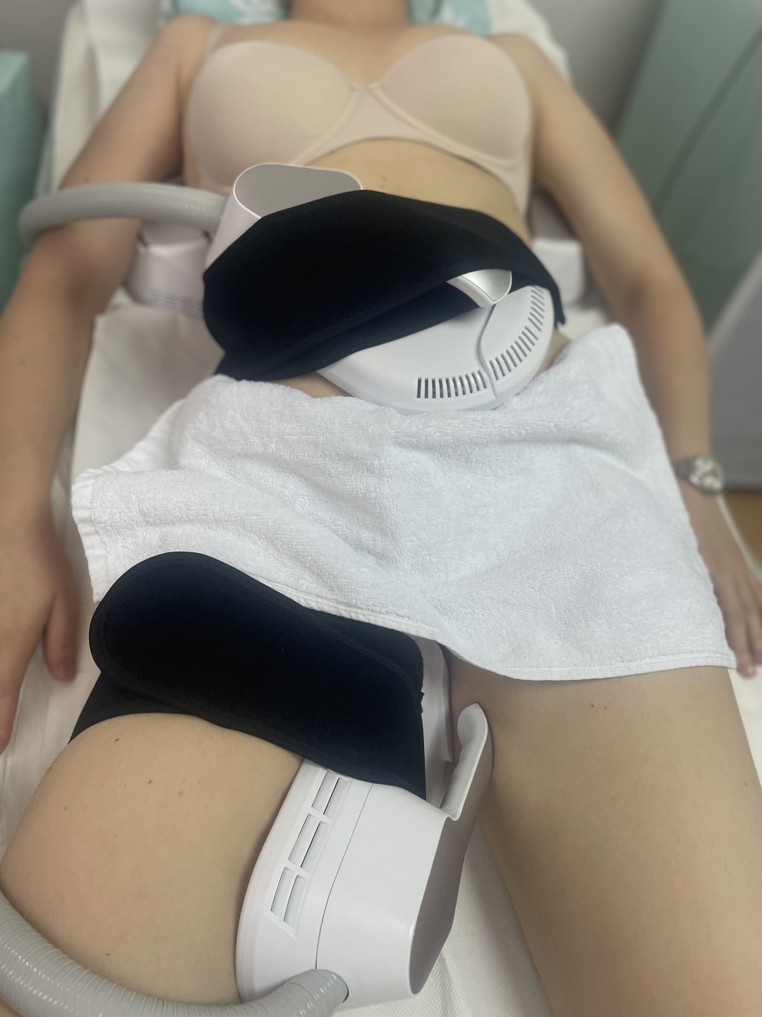 Rebloom #sarajevo EMS trening EMSculpt - dvije sonde jedna regija - paket od 6 tretmana