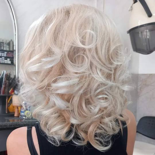 Snježana #sarajevo Svečane i frizure za svadbu Svečana frizura - složena