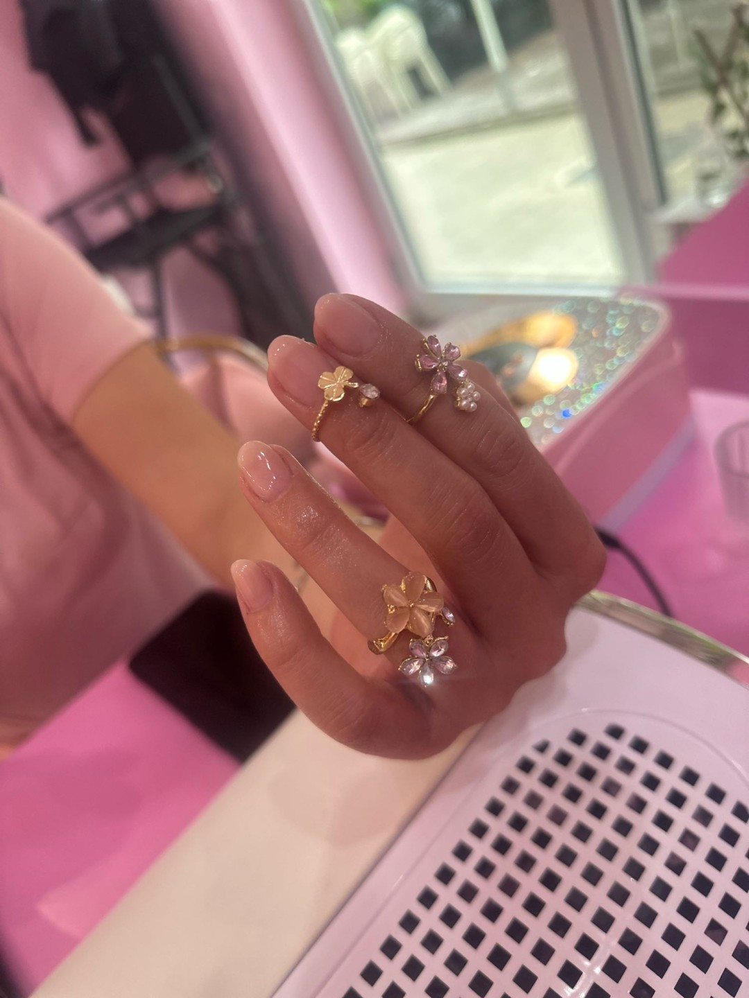 Poezija ljepote #sarajevo Ojačavanje noktiju Gel na prirodne nokte - boja