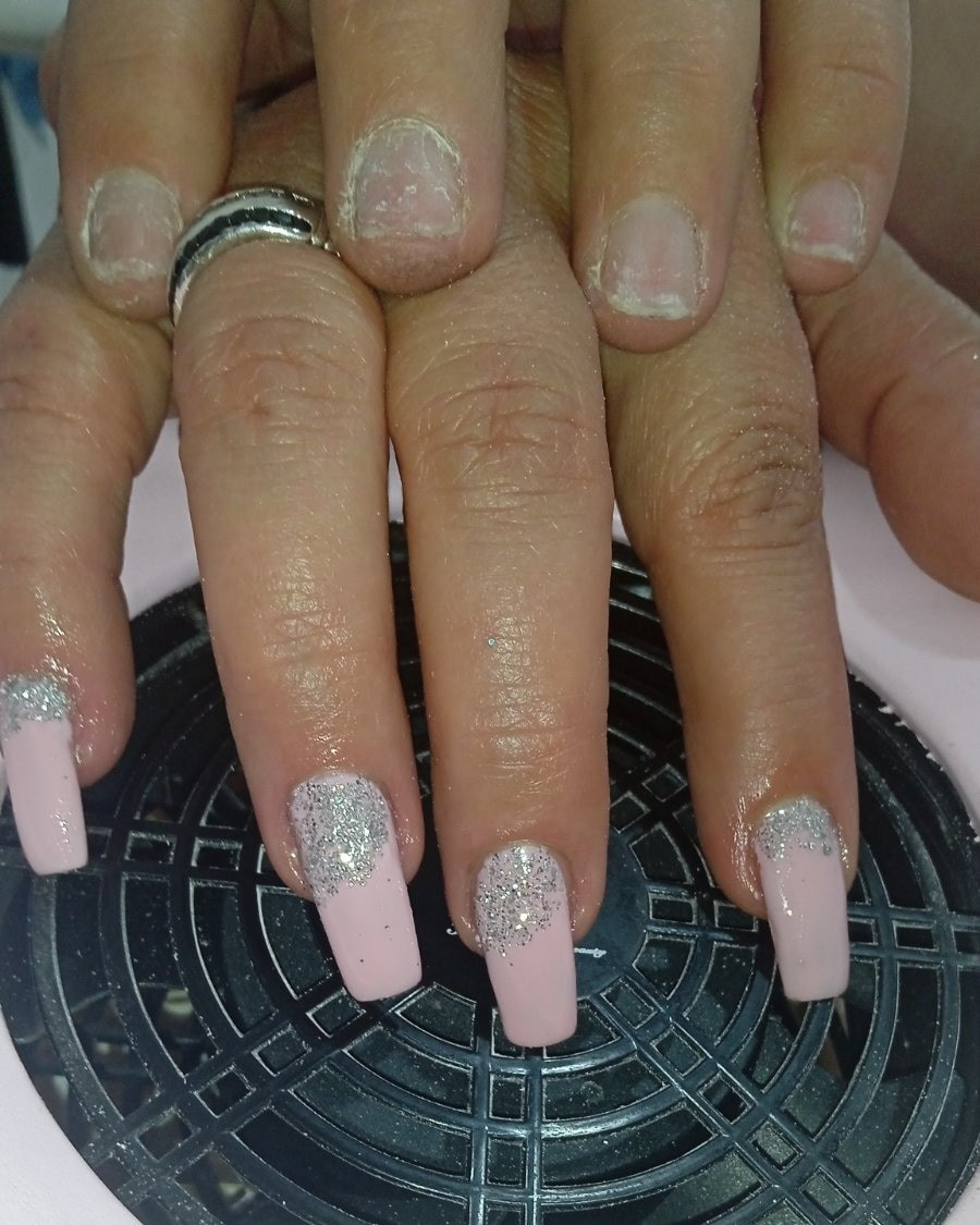 Studio ljepote Anastasija #sarajevo Nadogradnja noktiju