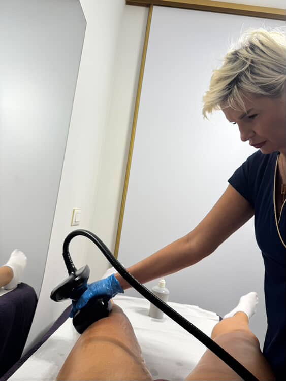 Beauty studio Luxe #sarajevo Anticelulit masaža VelaShape Platinum tretman - noge