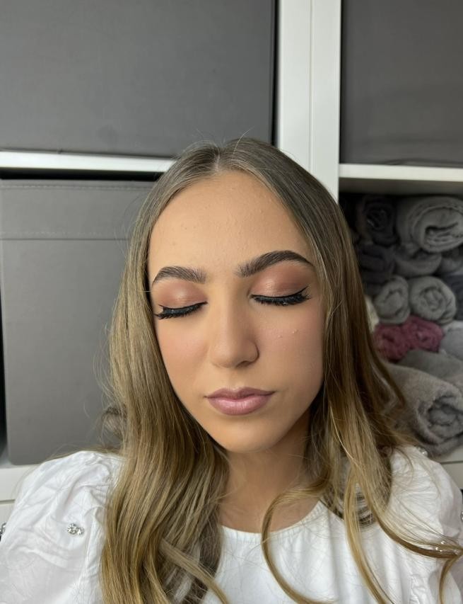 Hair studio Elena #prijedor Make-up / šminkanje Profesionalno šminkanje - večernja šminka