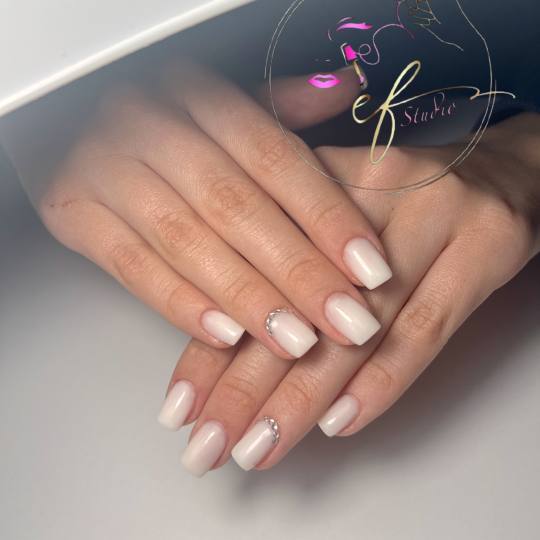 Studio ef #sarajevo Korekcija noktiju Korekcija noktiju-kratki nokti