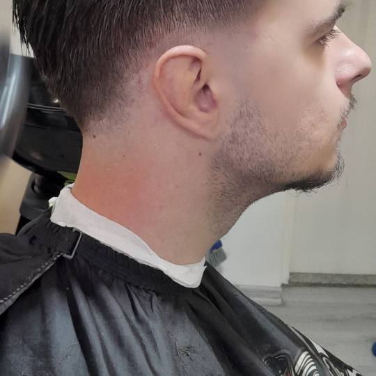 Adi #sarajevo Muško šišanje Muško šišanje