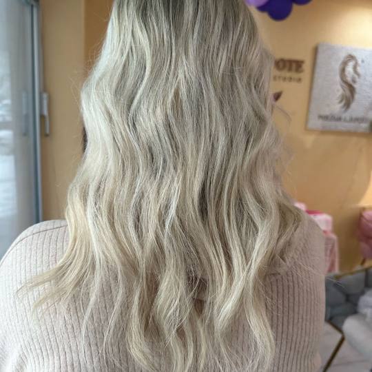 Poezija ljepote #sarajevo Farbanje kose Preliv - duga kosa