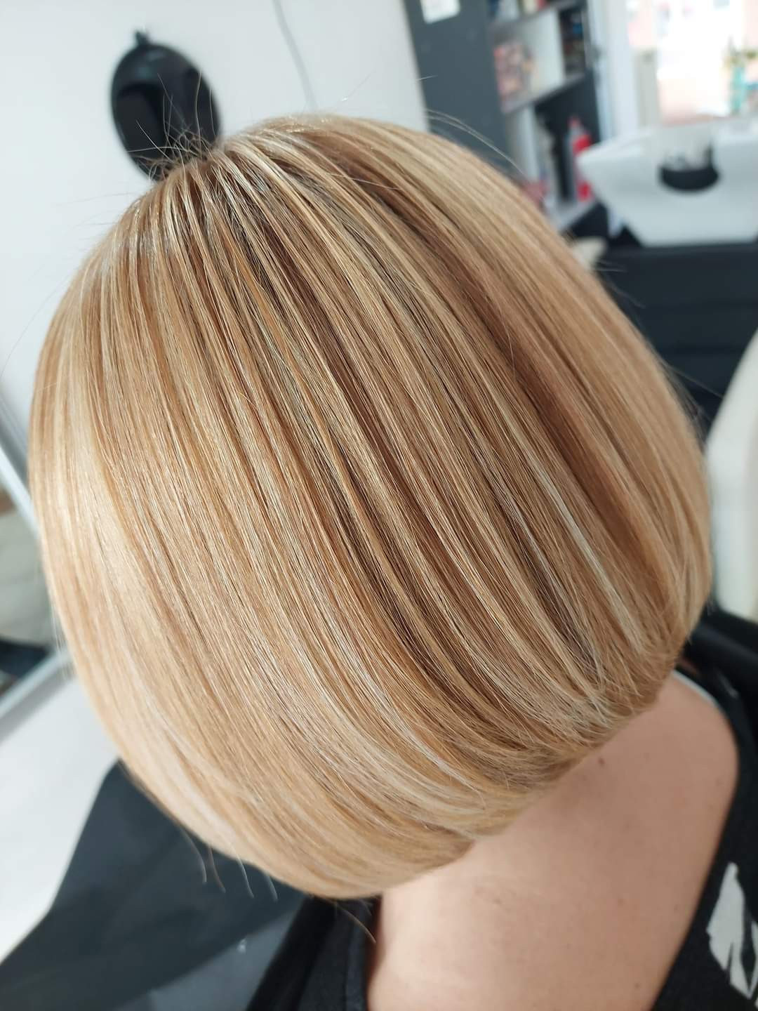 Pramenovi na foliju - kosa srednje dužine - Frisco, Sarajevo Pramenovi Frizerski saloni Pramenovi, Sarajevo, Centar - Stari Grad