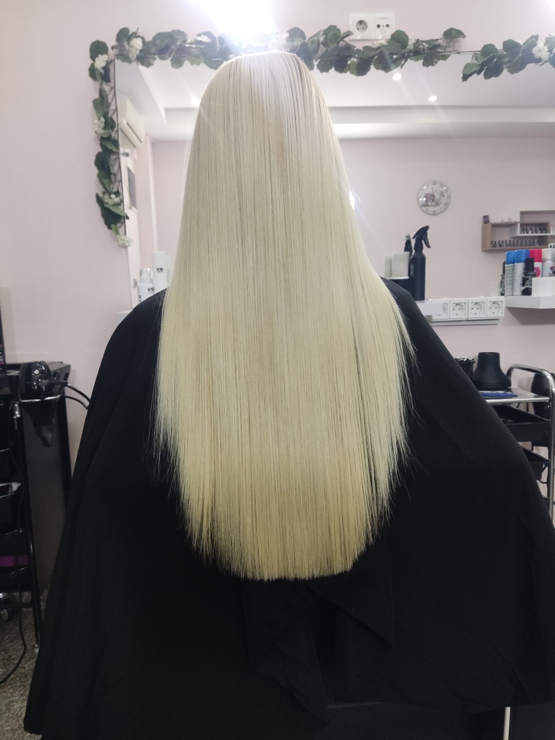 L'Amour beauty studio #sarajevo Žensko šišanje Žensko šišanje + feniranje - ekstra duga kosa