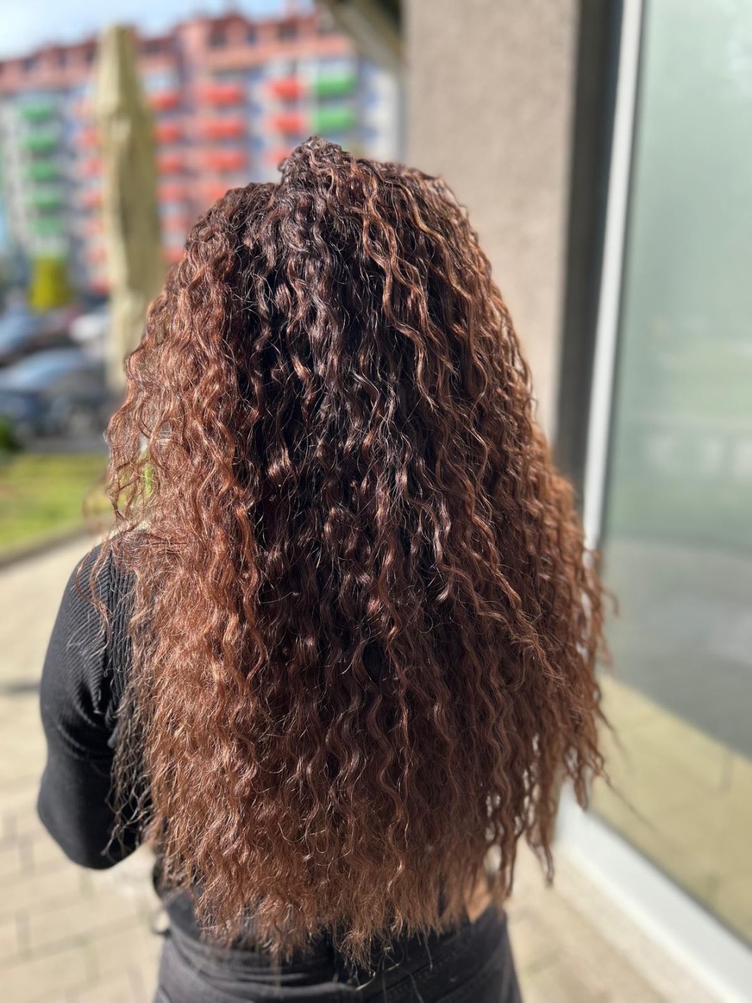 Poezija ljepote #sarajevo Uvijanje, lokne i talasi Afro lokne - duga kosa