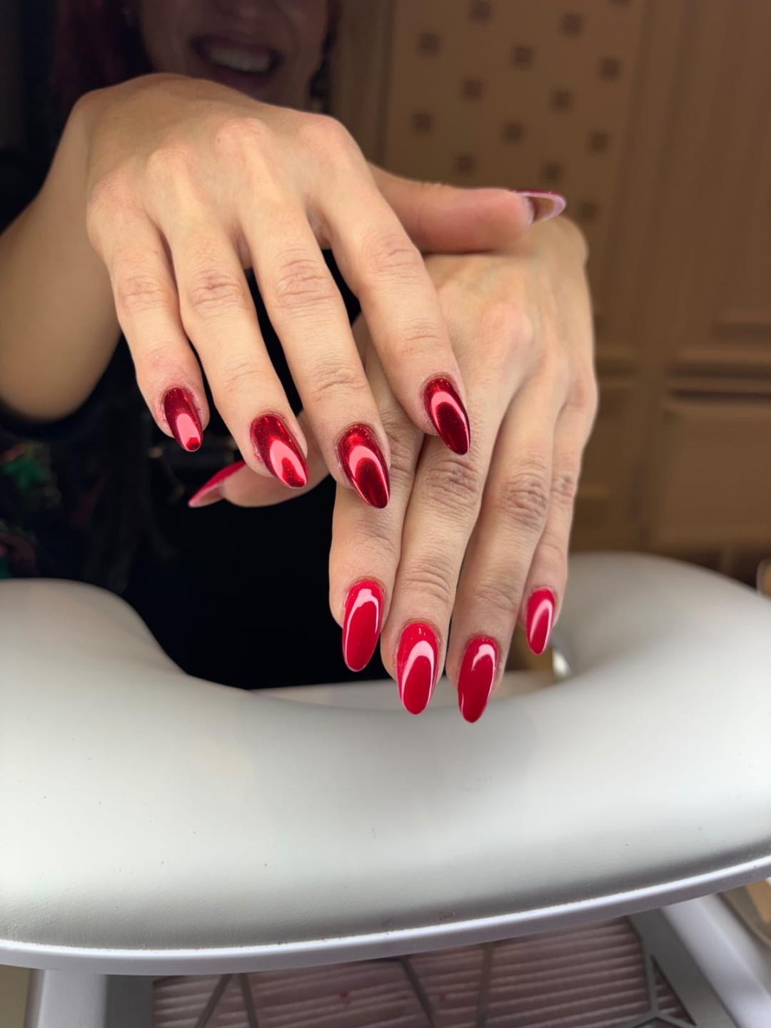 Izlivanje noktiju - L dužina - Garava Beauty Studio, Banja Luka Izlivanje noktiju Nokti Izlivanje noktiju, Banja Luka, Centar