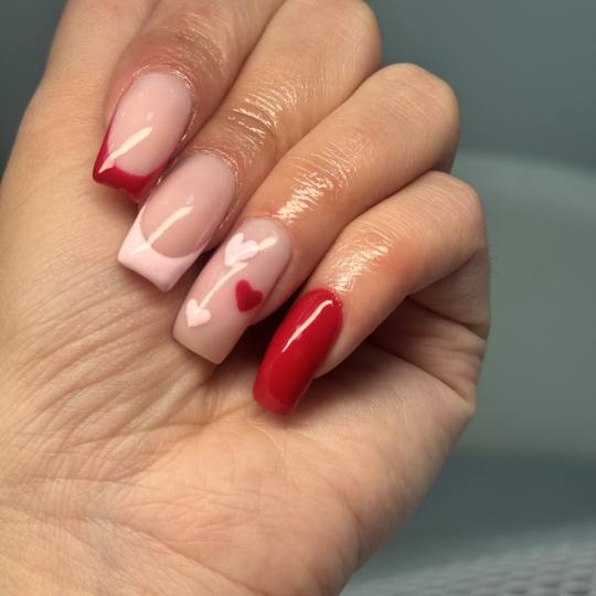 Artistic Beauty #sarajevo Ojačavanje noktiju Geliranje prirodnih noktiju