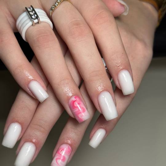 Lily Nails #sarajevo Gel lak Ojačavanje prirodnih noktiju gelom - ruke