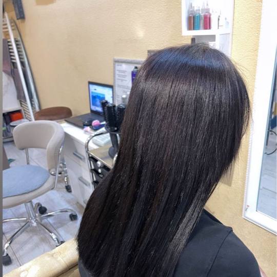 Poezija ljepote #sarajevo Nadogradnja kose Nadogradnja kose jednom bojom - po pramenu 100 pramenova 