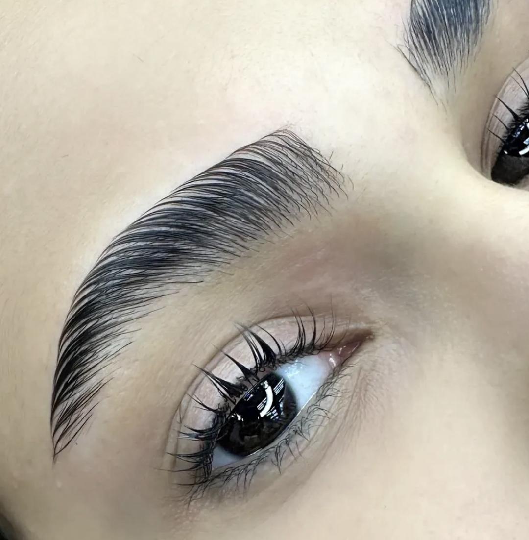 Halal brows - Elan beauty by Amra - Lash & Brow, Sarajevo Obrve Lice Obrve, Sarajevo, Novo Sarajevo - Novi Grad