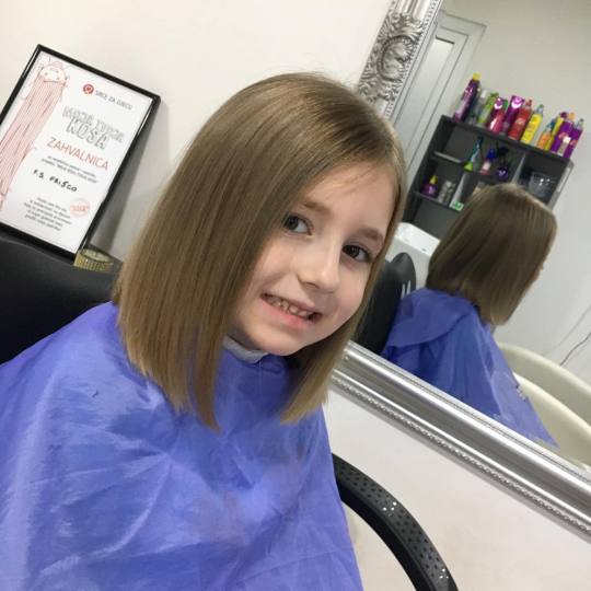 Frisco #sarajevo Žensko šišanje Žensko šišanje - kosa srednje dužine