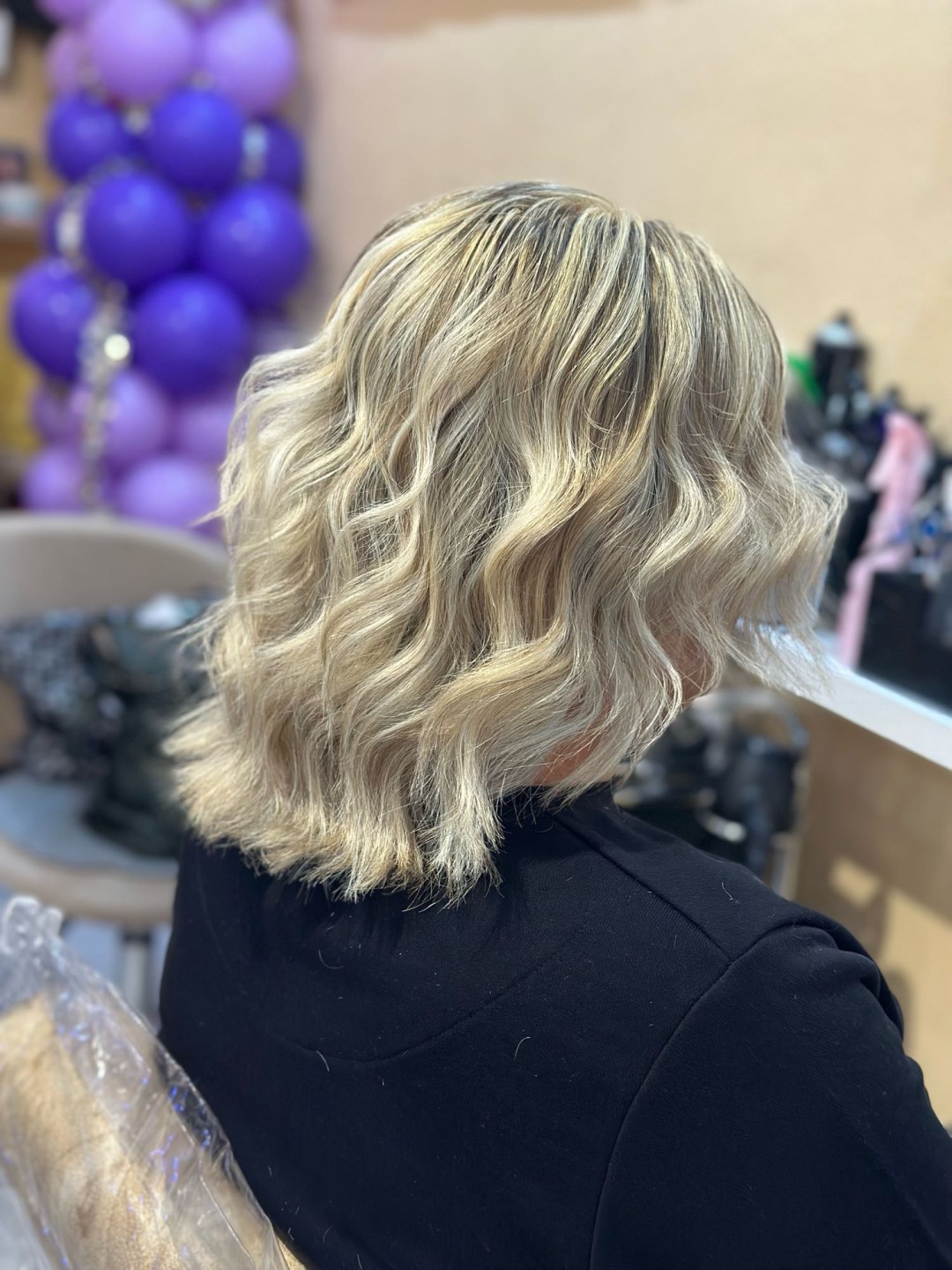 Pramenovi na foliju - kosa srednje dužine - Poezija ljepote, Sarajevo Pramenovi Frizerski saloni Pramenovi, Sarajevo, Novo Sarajevo - Novi Grad