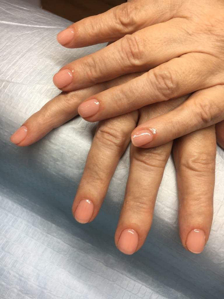 Trajni lak - ruke - Salon ljepote A3M By Amela Malkoč, Sarajevo Gel lak Nokti Gel lak, Sarajevo, Centar - Stari Grad